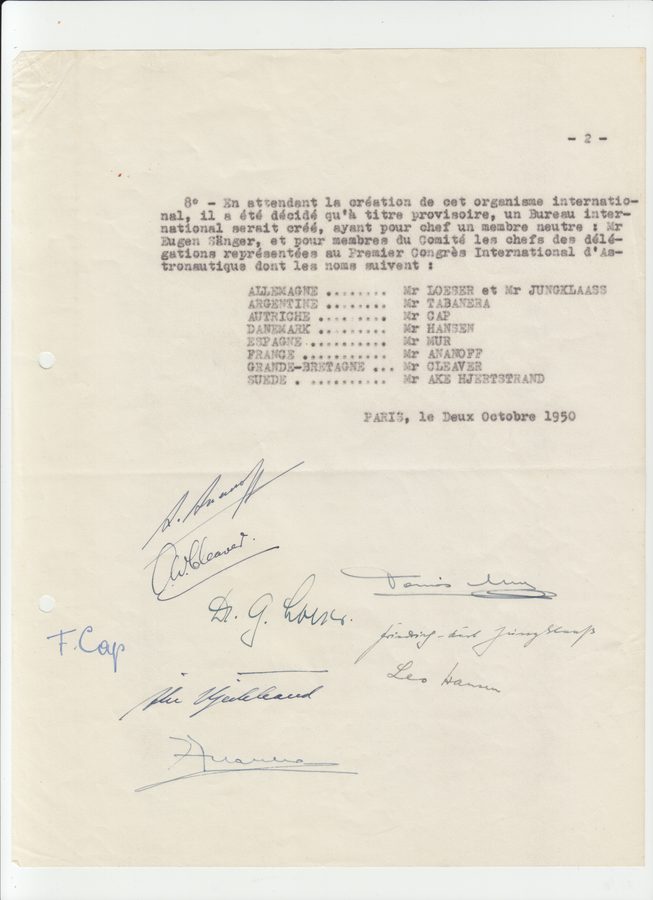 Signed founding acts of the International Astronautical Federation