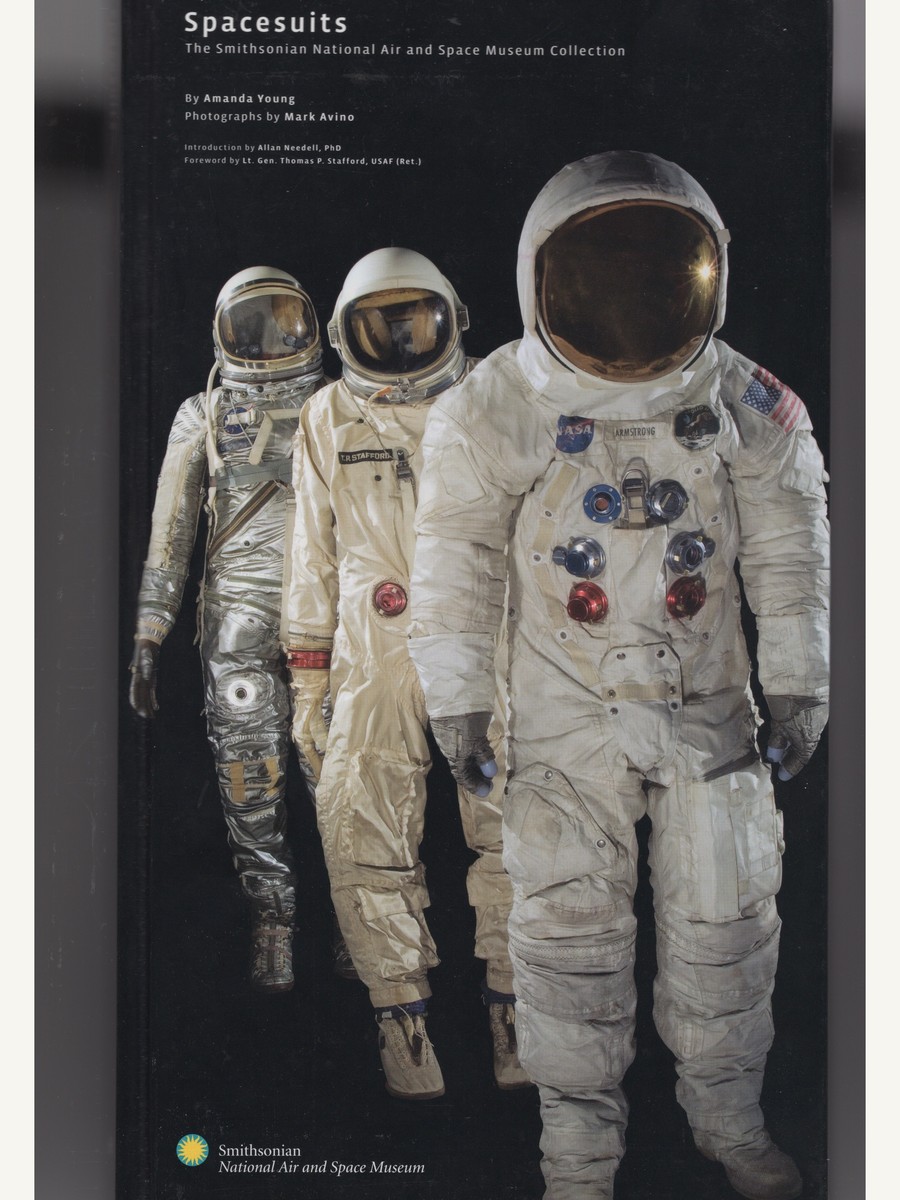 Cover of Spacesuits: The Smithsonian National Air and Space Museum Collection